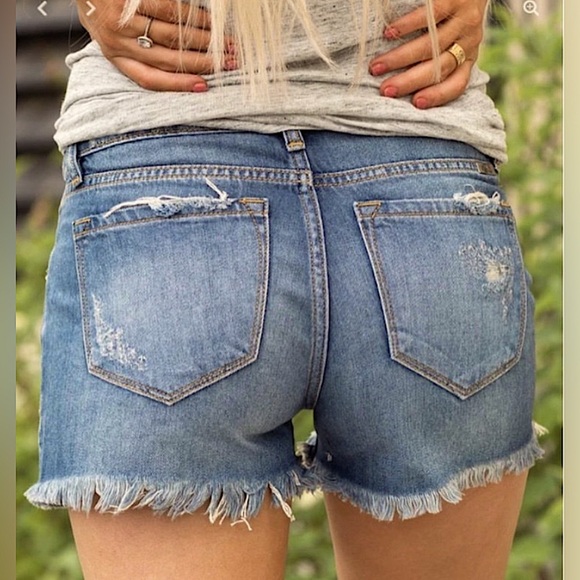 KanCan Blue Distressed Jean Shorts size 27 - Picture 11 of 12
